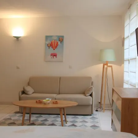 Le 7 Augustin Lägenhet